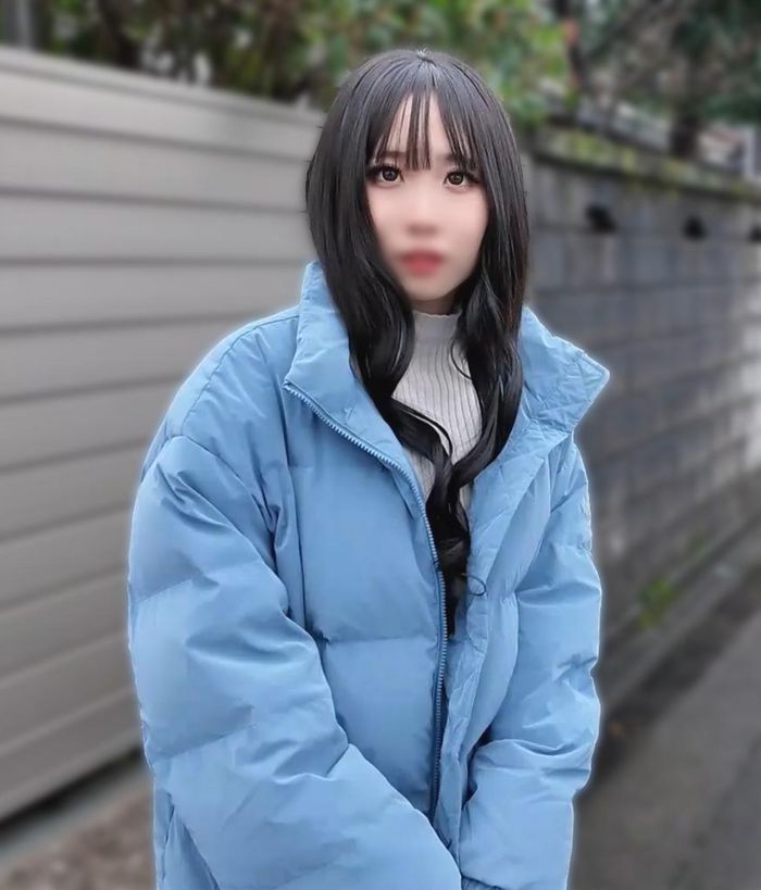 ※緊急販売※18歳名家出身のお嬢様大学生。まったく汚れのない天然無毛なアソコにはじめてドロドロ精子を注がれる